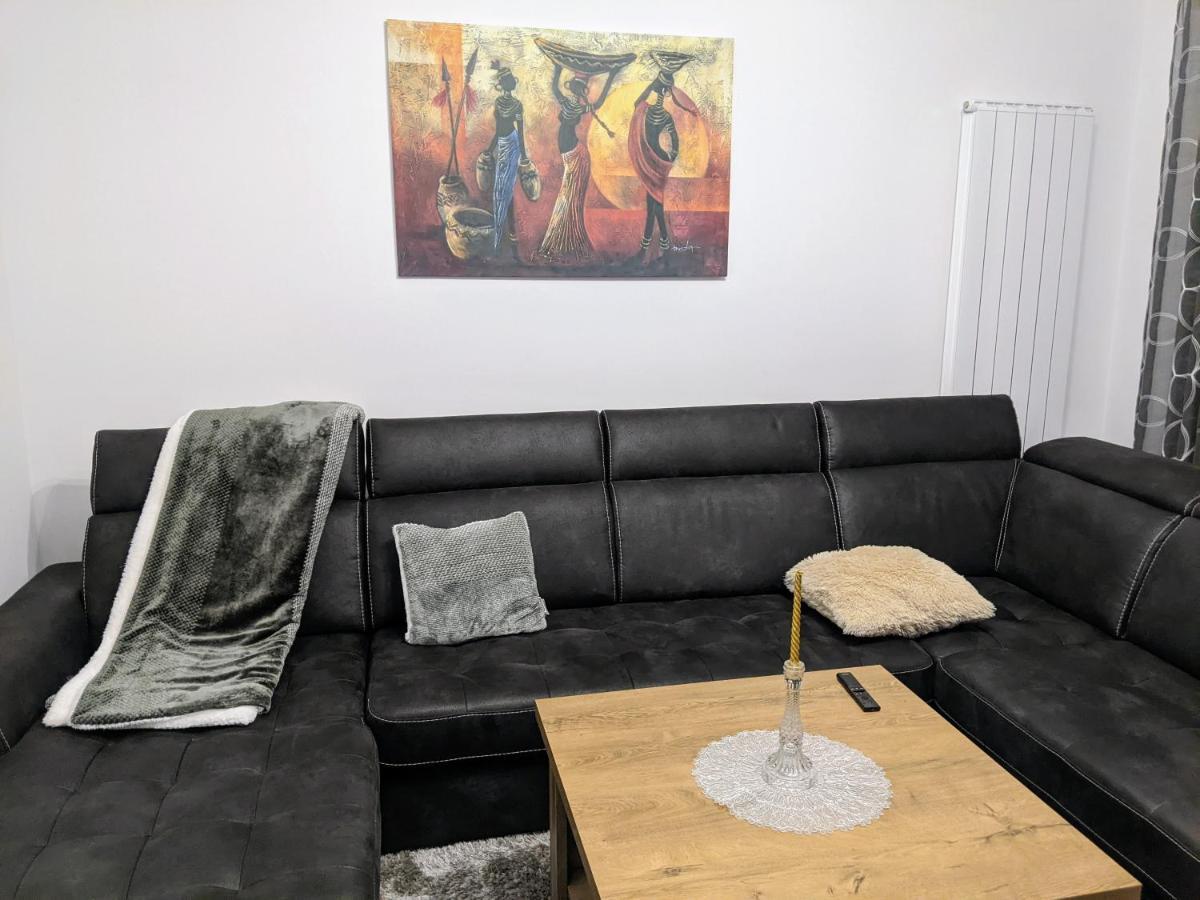 Hrastik Apartment *